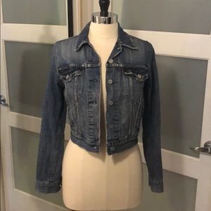 Levi’s Jean Jacket - women’s small